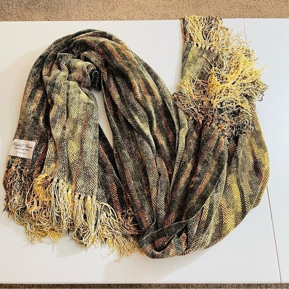 Churchill Weavers Chenille Fringe Hem Throw Blanket 48.5”X72.5” Brown/Black - Picture 5 of 6